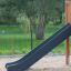 Spiel Ecke Klettergerüst mit Rutsche im Sandkasten auf Spielplatz
