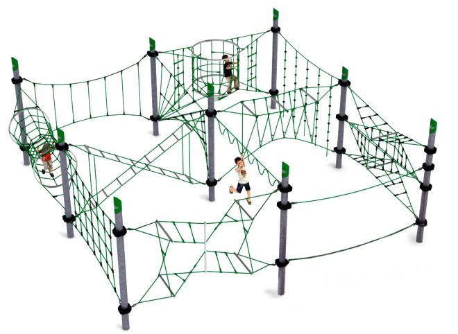 Klettergerüst Chinook mit grünen Seilnetzen und grauen Pfosten für Spielplatzspaß.