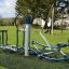 Set 8 Outdoor-Fitnessgerät für Spielplatz mit Ergometer und Crosstrainer.