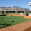 Multiarena Spielfeld mit Fussballtor und Basketballkorb für Kinder und Jugendliche.